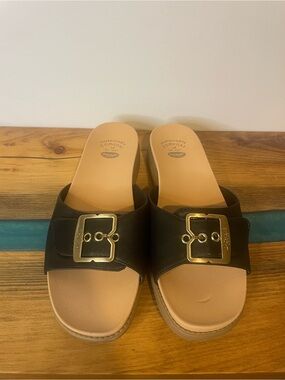 NWOT Dr. Scholl’s Black Slide Mules with Gold Buckle Accent